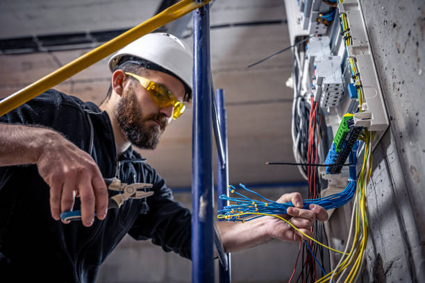 Best Licensed Electrician  in Lighthouse Point, FL